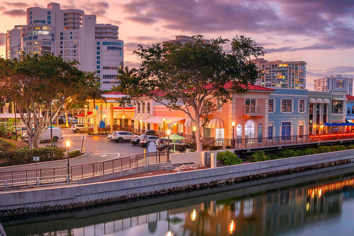 Waterfront shopping in Naples, Florida